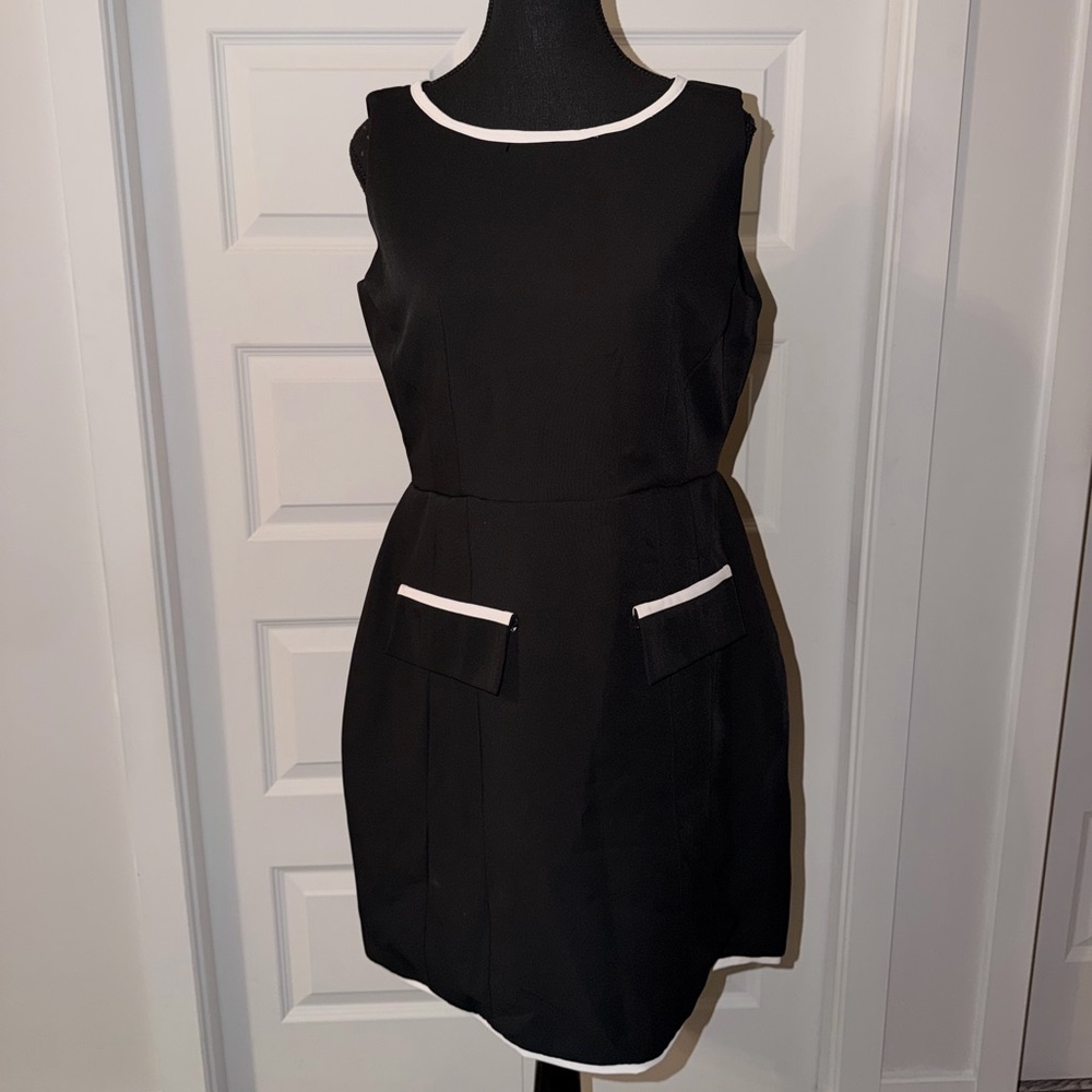 Black & White Trim Sleeveless Dress | Chic & Timeless
